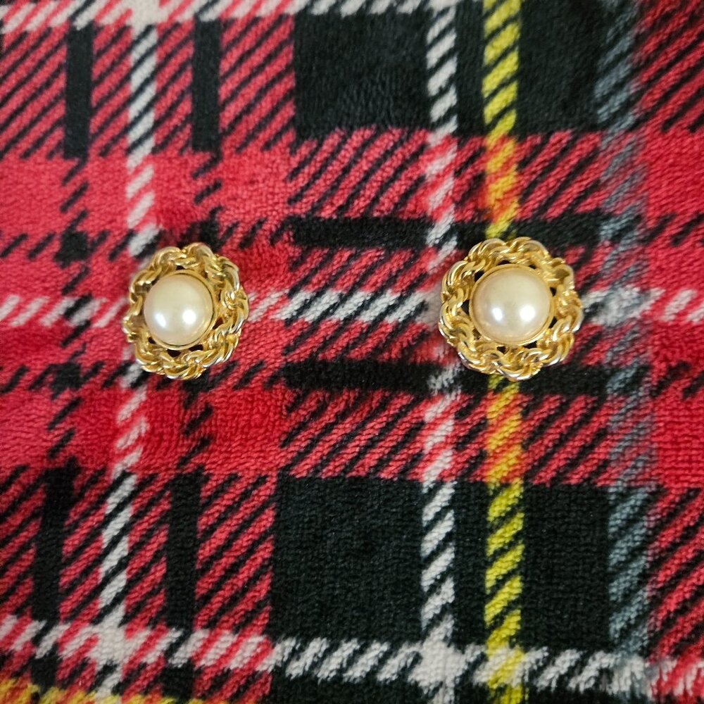 Gold ornate earrings with fake pearls